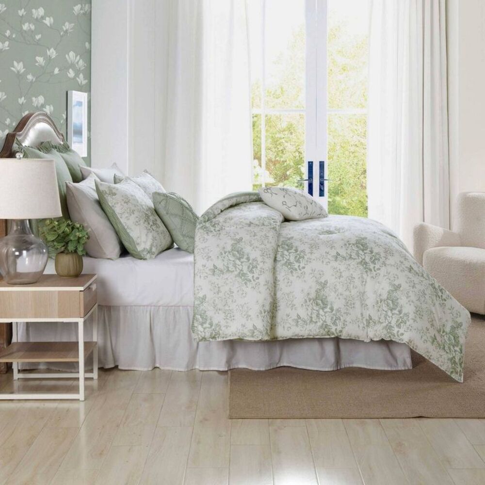 Laura Ashley Toile Delight Green Full/Queen 7pc Comforter Sham Bonus Set